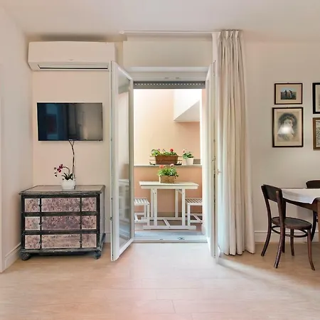 Apartment Angolo Di Boboli